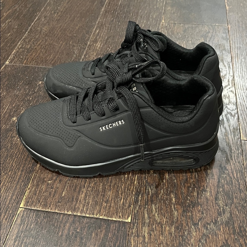 Skechers Black Women's Sneakers